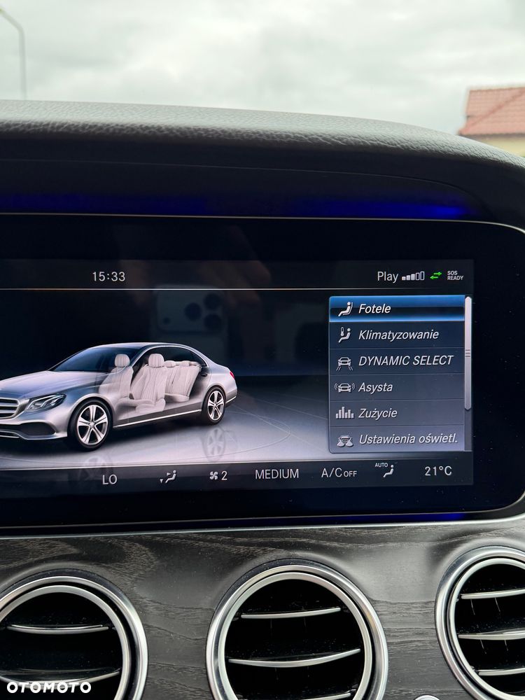 Mercedes-Benz Klasa E 220 d Business Edition 9G-TRONIC - 40