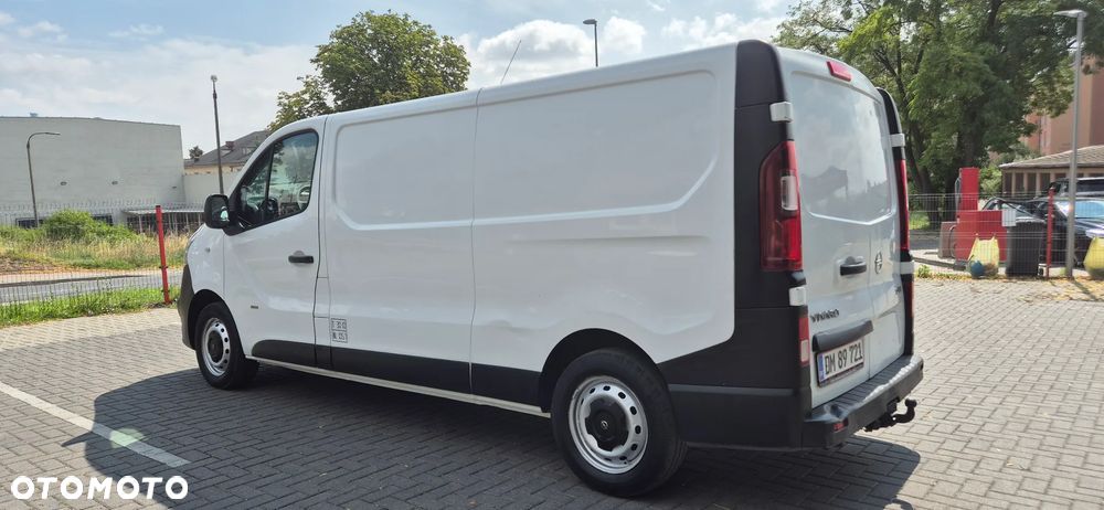 Opel Vivaro - 4