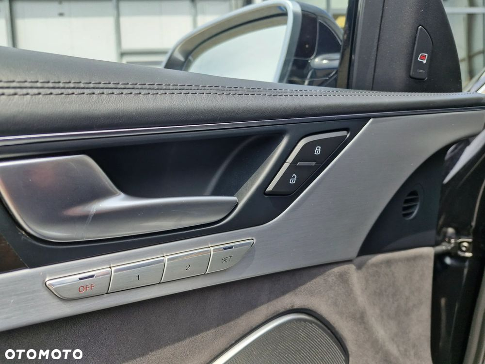 Audi A8 3.0 TDI clean diesel L Quattro - 10