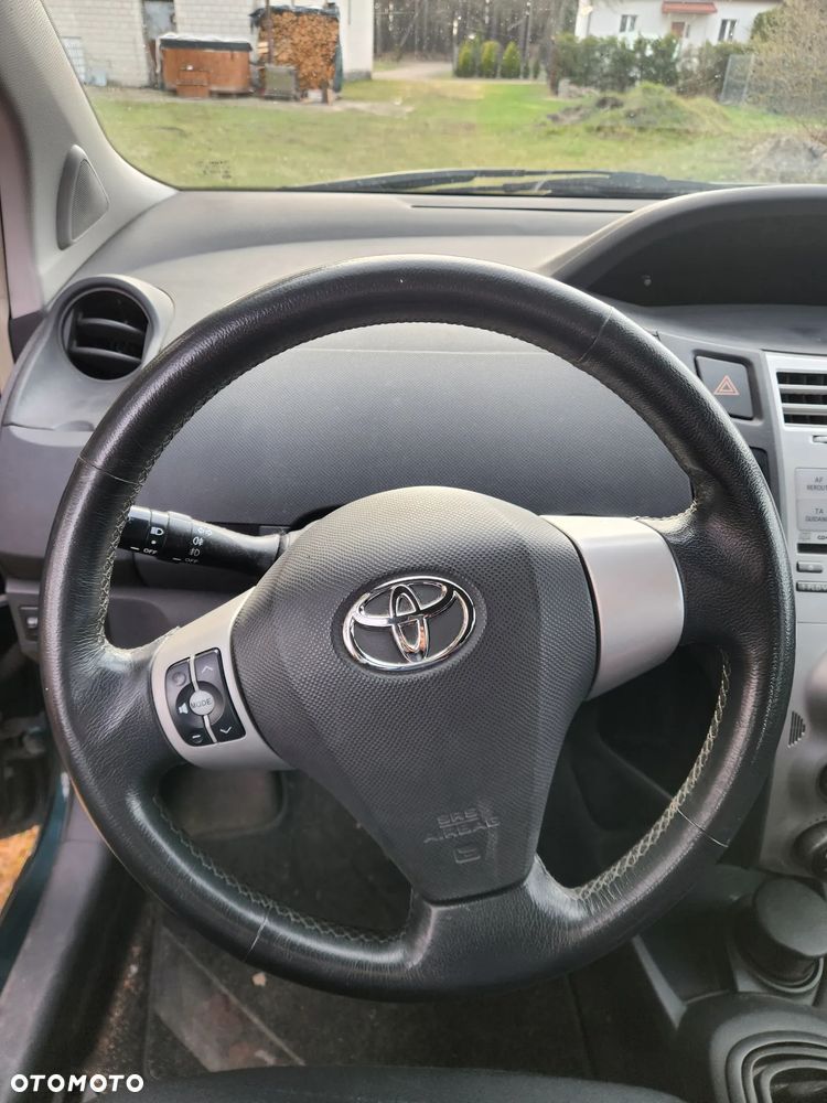 Toyota Yaris 1.4 D-4D Edition - 6