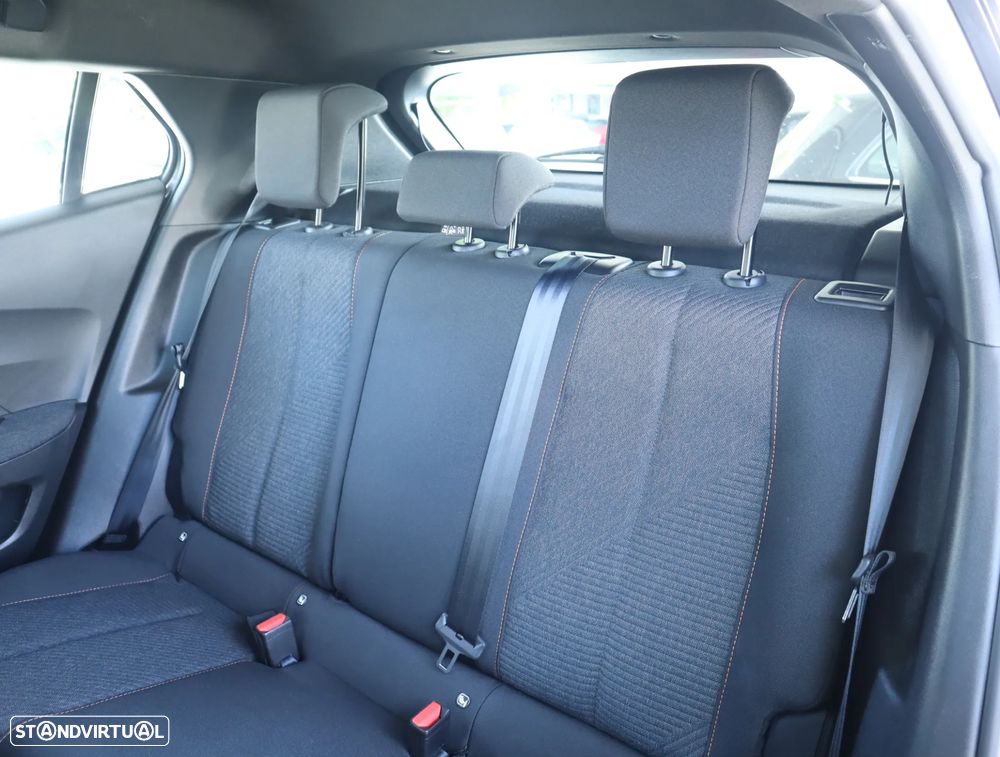 Peugeot 2008 1.2 PureTech Style - 24