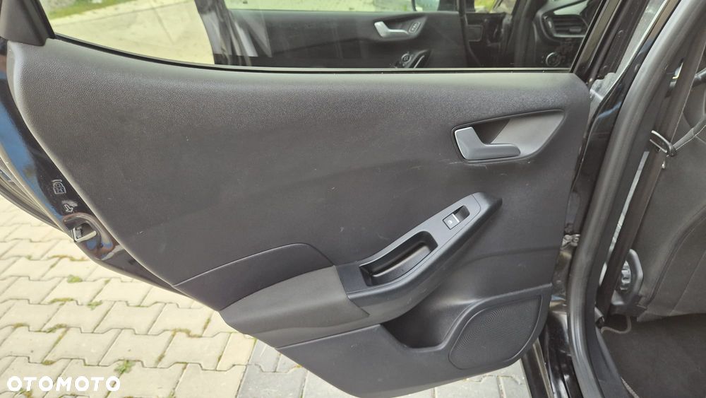 Ford Fiesta 1.0 EcoBoost S&S TITANIUM - 15