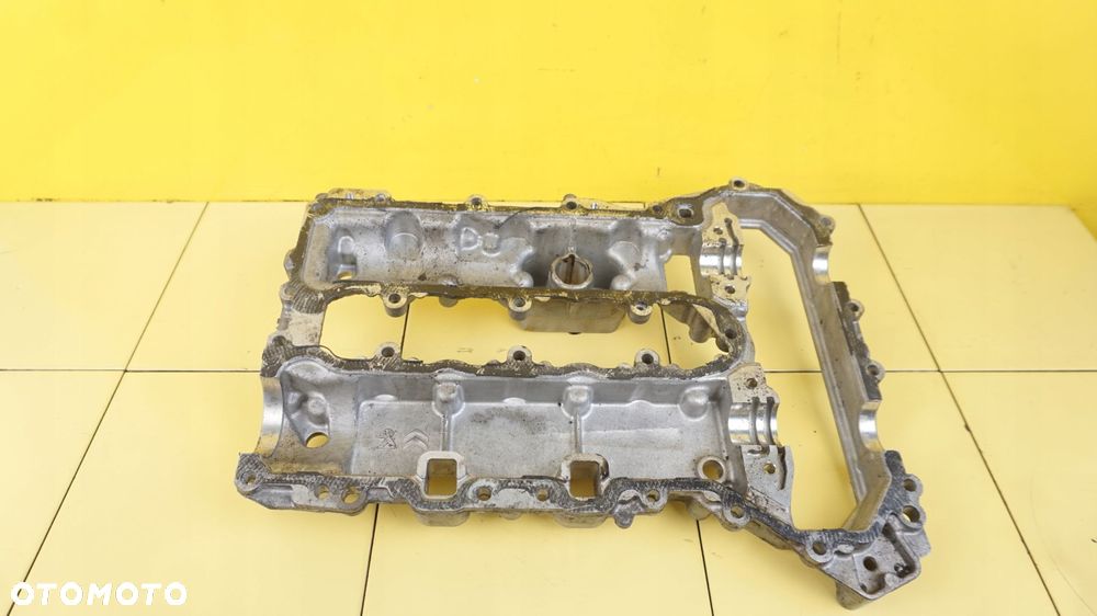 208 II C4 C5 1.2 THP PURETECH 21r 131KM HNS pokrywa zaworow 9675306110 - 2