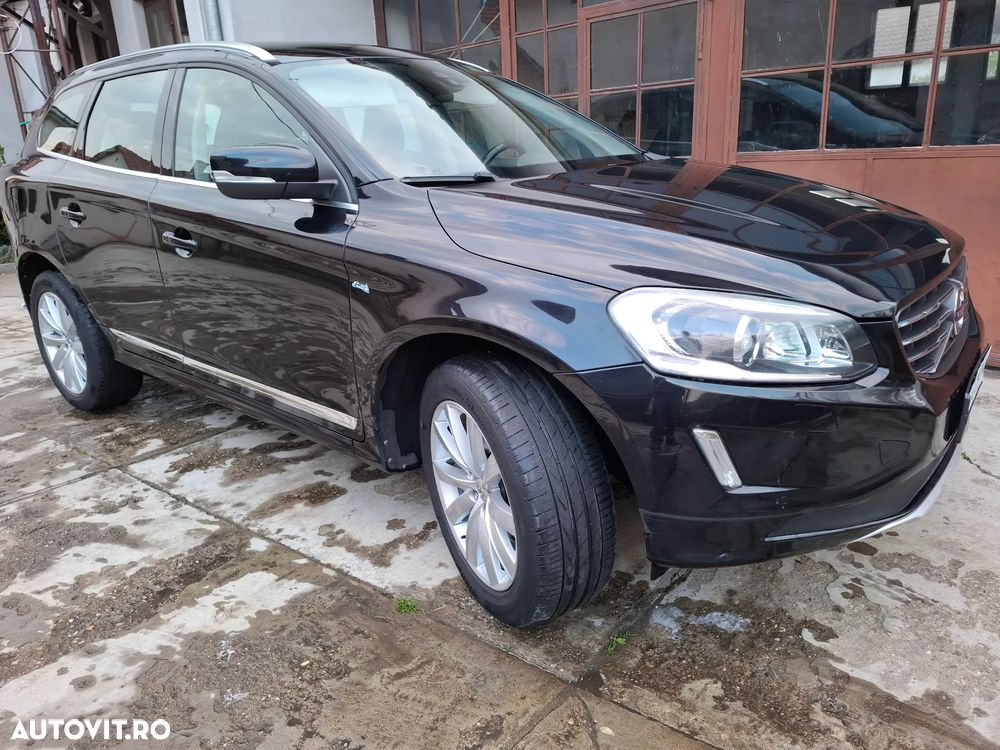 Volvo XC 60 D5 AWD Summum - 7
