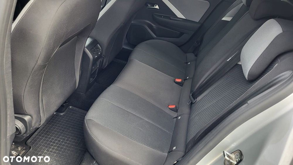 Opel Astra - 12