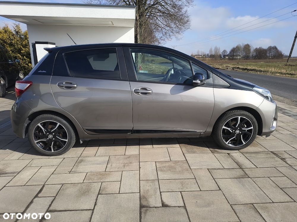 Toyota Yaris - 9