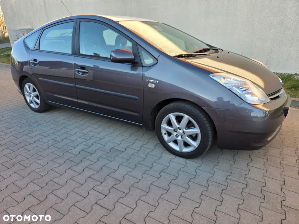 Toyota Prius 1.5 VVT-i Prestige - 7