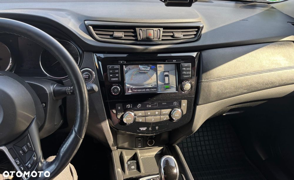 Nissan X-Trail 2.0 dCi ALL-MODE 4x4i Xtronic Tekna - 7