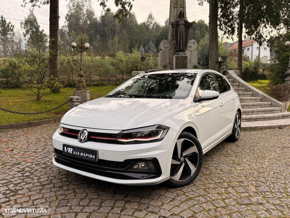 VW Polo 2.0 TSI DSG GTI - 2