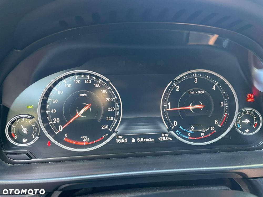 BMW Seria 5 520d - 9