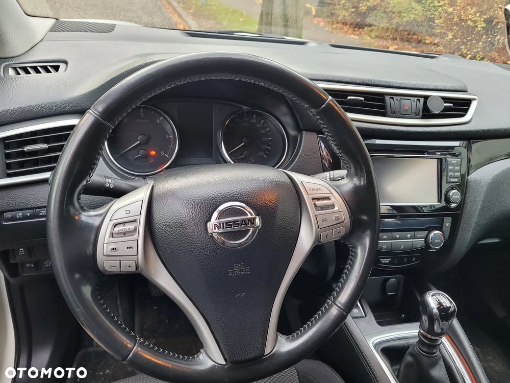 Nissan Qashqai - 16