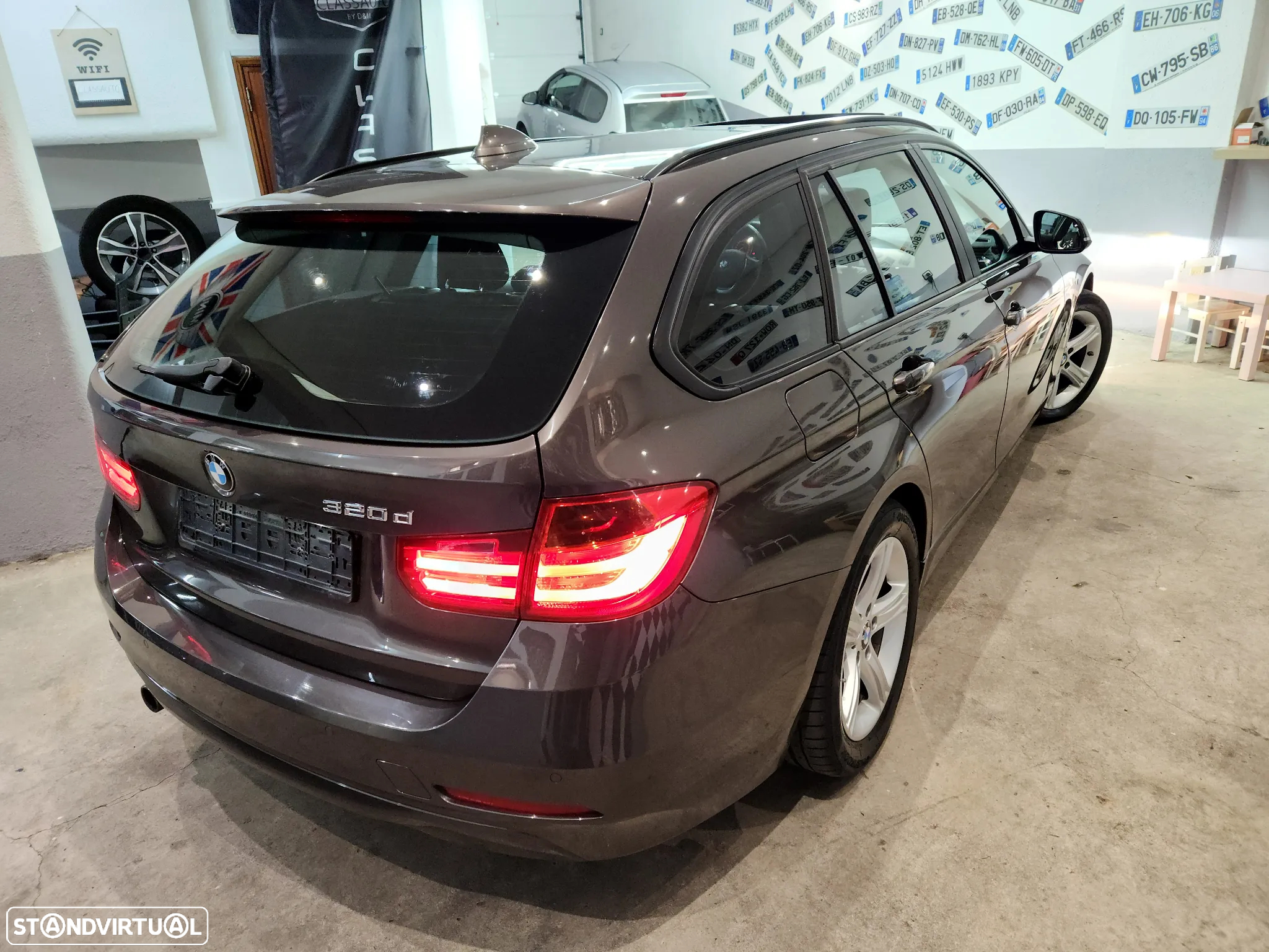 BMW 320 d Touring Aut. - 12