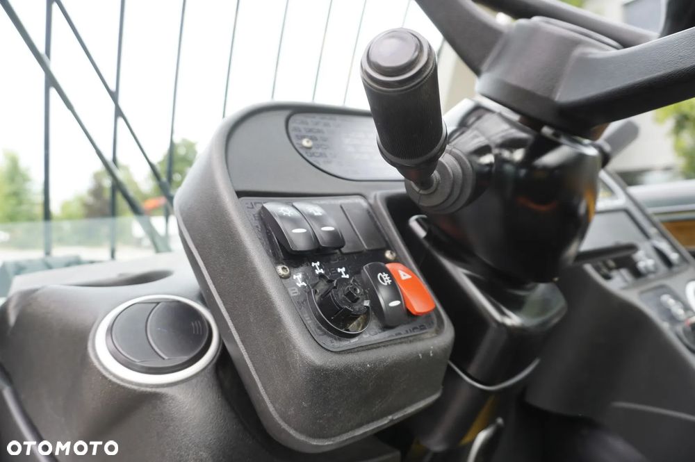 JCB 540-140 / 14 m / 1800 MTH_234573 - 29