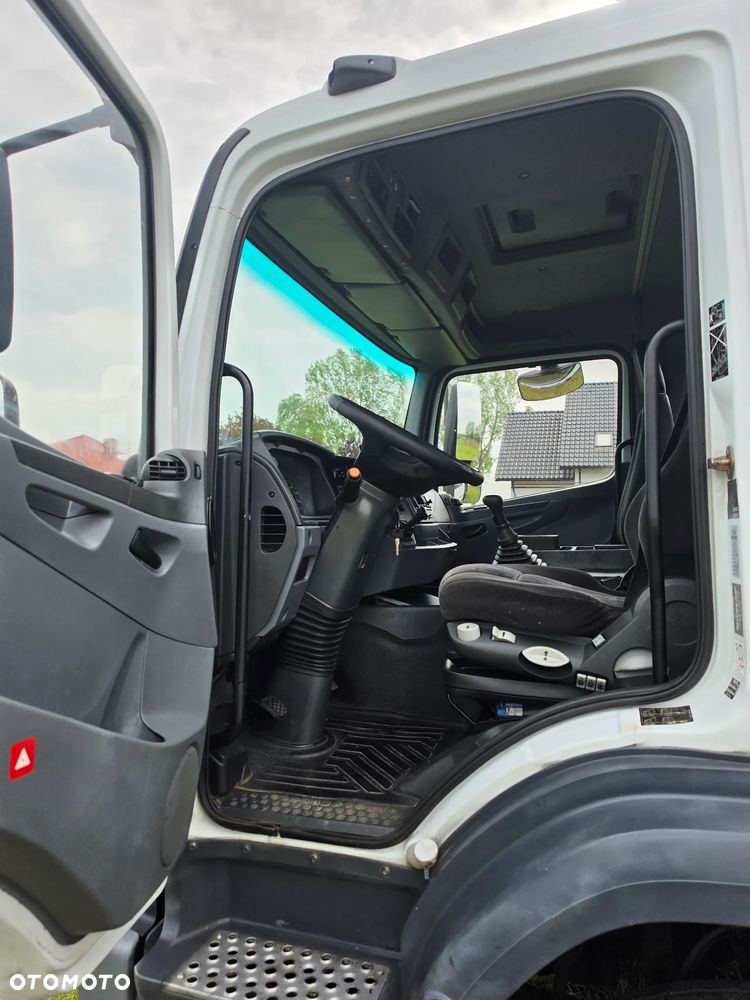 Mercedes-Benz AXOR 1828  HIAB 122 DUO - 29