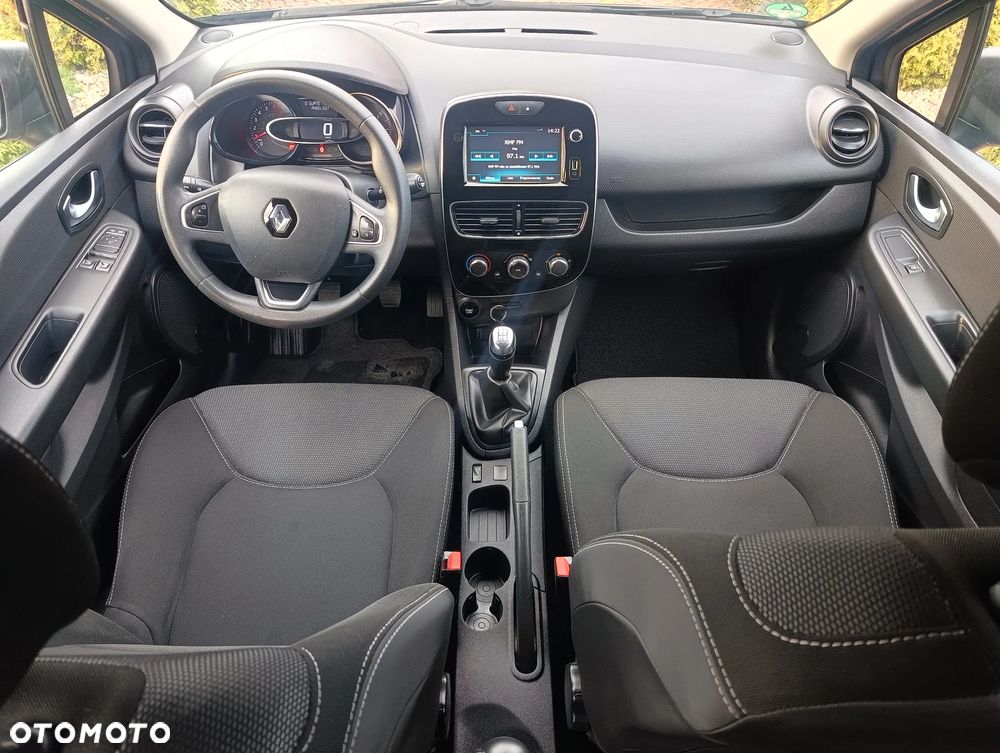 Renault Clio 1.2 16V 75 LIMITED - 15