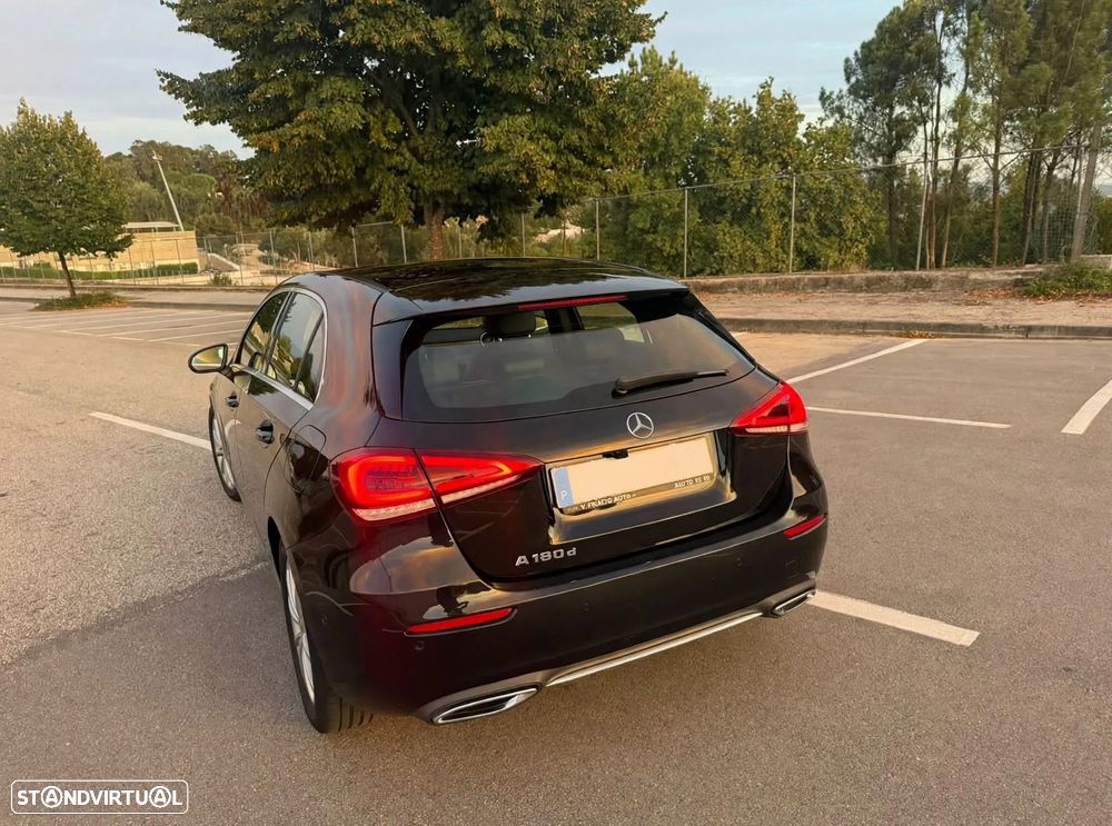 Mercedes-Benz A 180 d Style Plus - 20