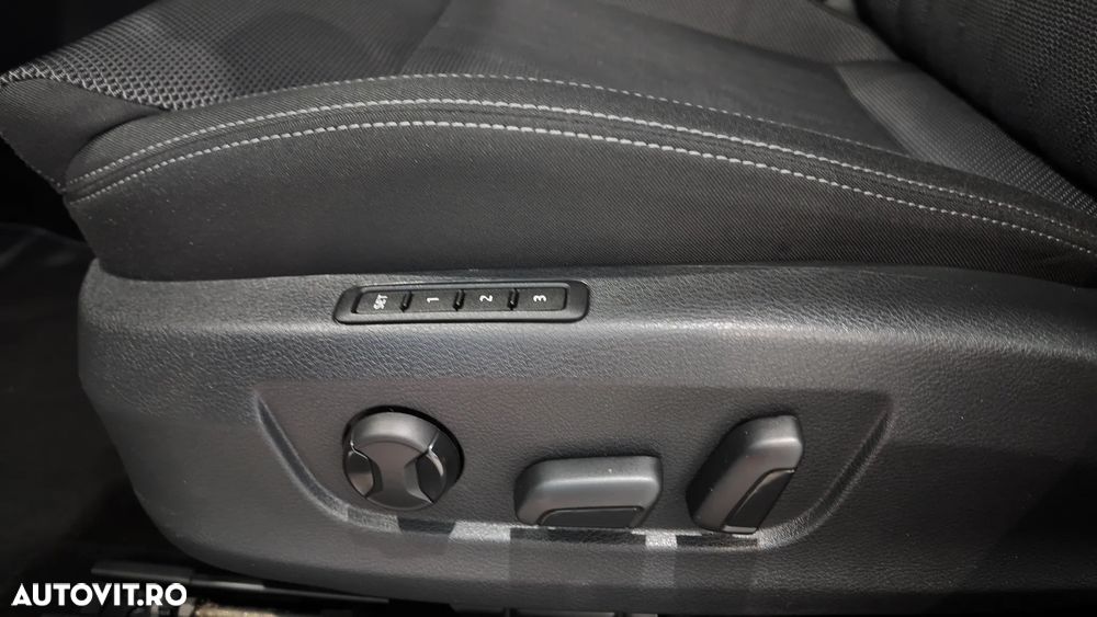 Skoda Superb 2.0 TDI DSG Ambition - 16