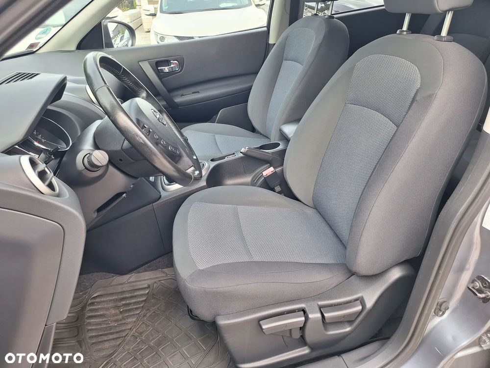 Nissan Qashqai+2 2.0 Acenta - 13