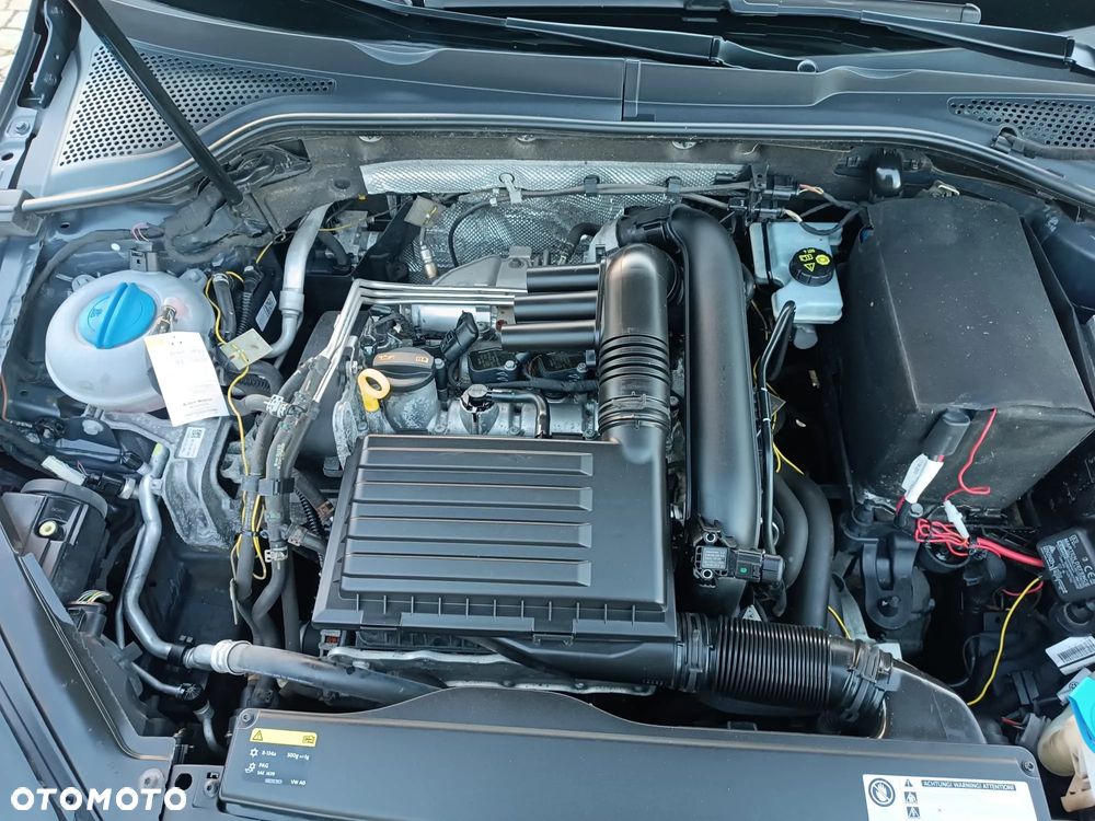 Volkswagen Golf 1.4 TSI BlueMotion Technology Cup - 21