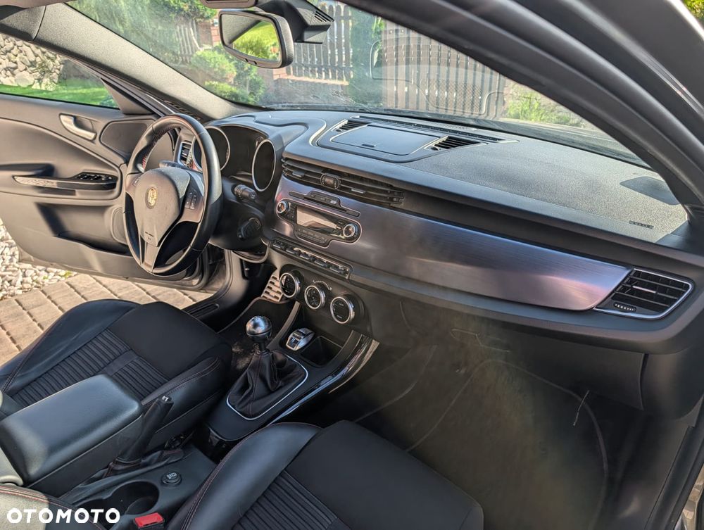 Alfa Romeo Giulietta 1.4 TB MultiAir Distinctive - 5