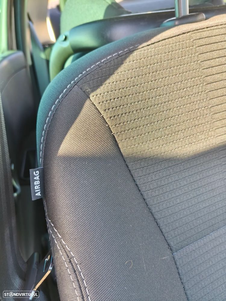 Renault Clio 1.2 TCE Dynamique S - 26