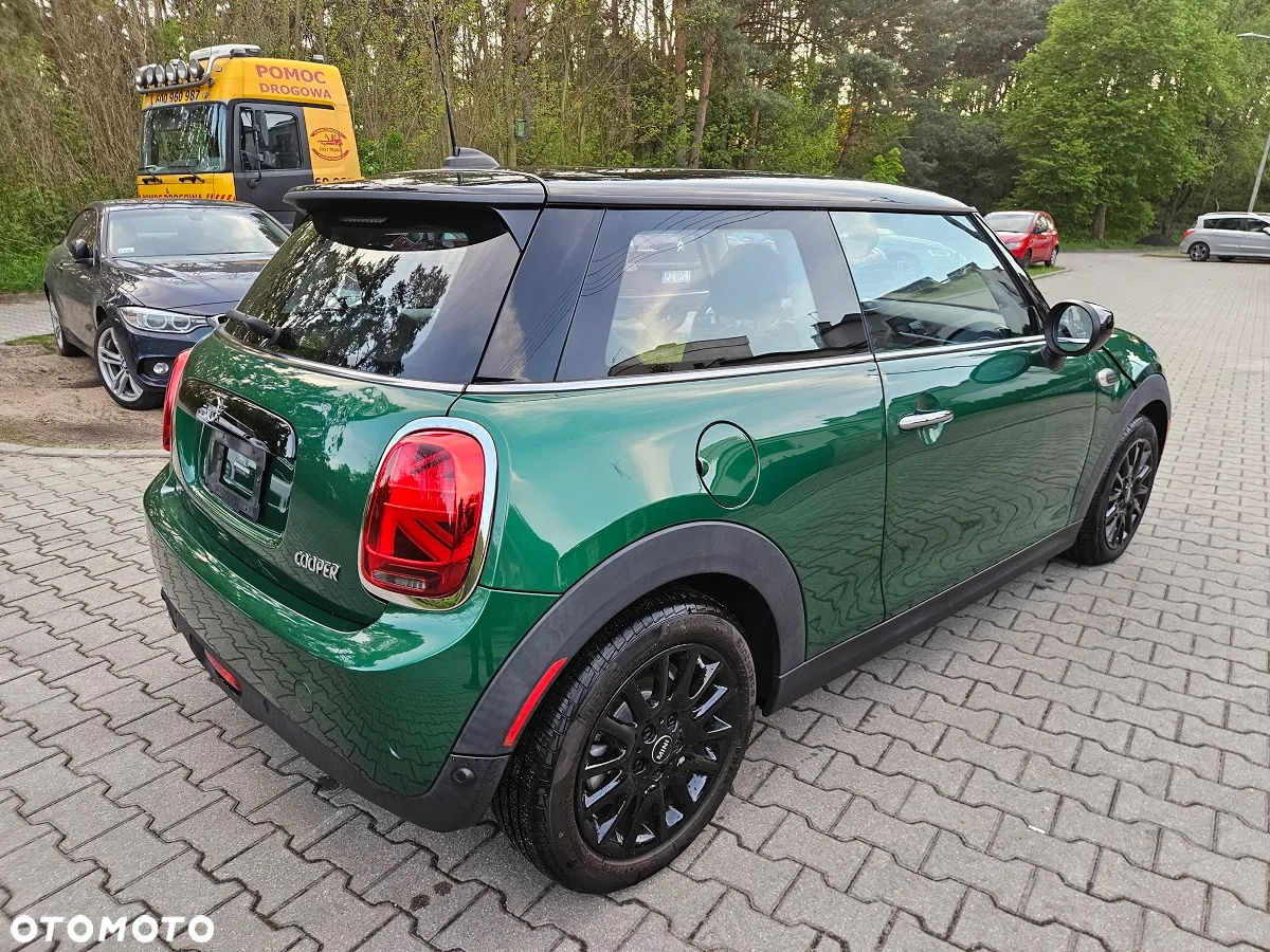 MINI Cooper Seven Chili - 4