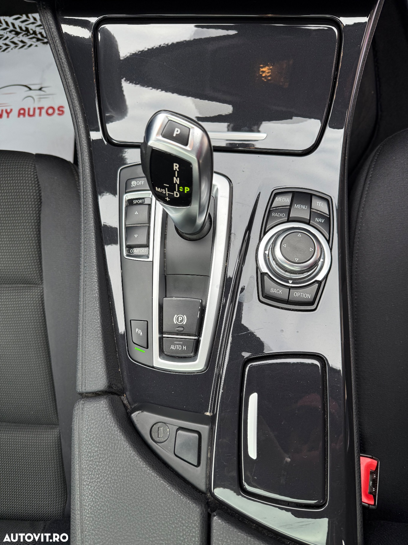 BMW Seria 5 520d Touring Aut. Modern Line - 20