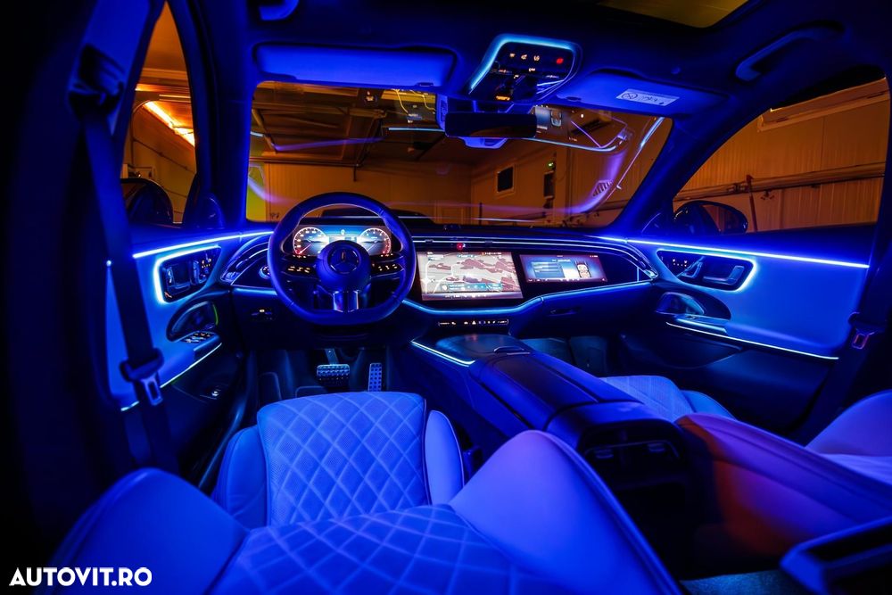 Mercedes-Benz E 200 9G-TRONIC - 19