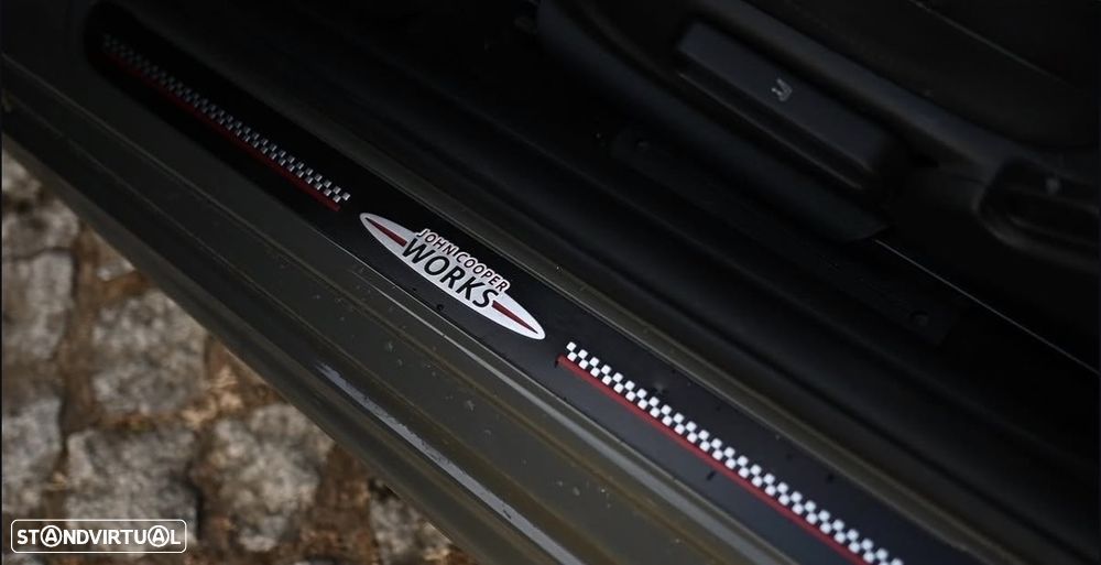 MINI 3 Portas Cooper S Aut. - 5