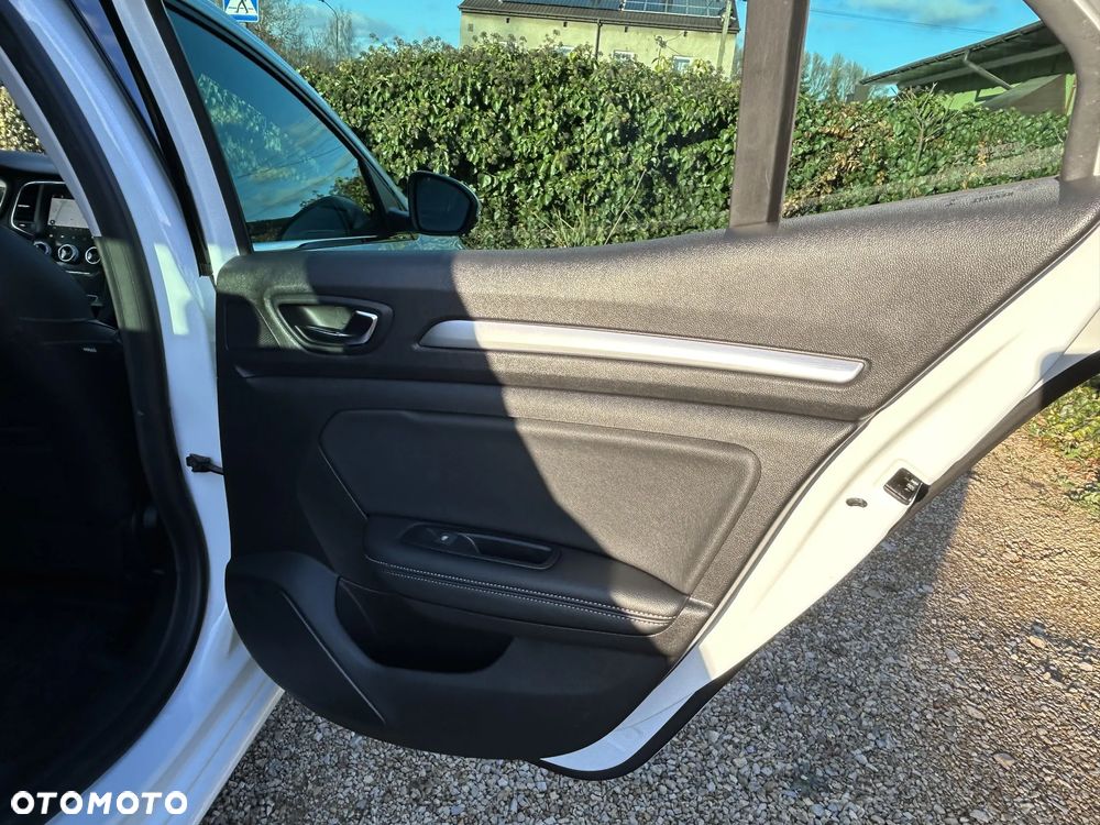 Renault Megane 1.3 TCe FAP Intens - 25