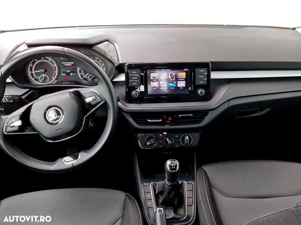 Skoda Fabia 1.0 TSI Ambition - 12