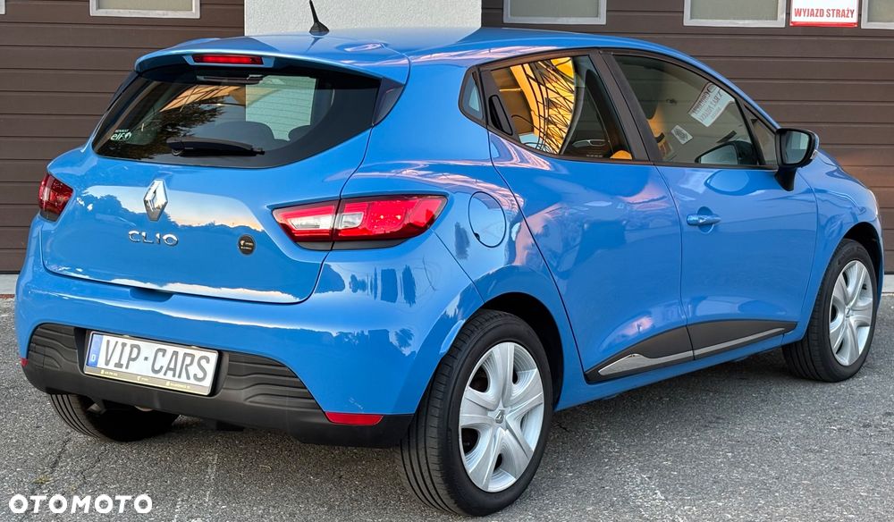 Renault Clio - 6