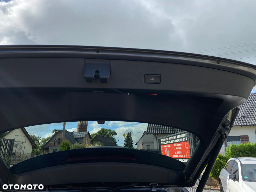 Volkswagen T-Roc 1.5 TSI GPF ACT Premium - 17