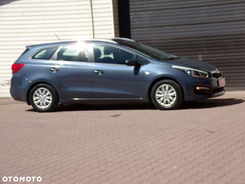 Kia Ceed - 3
