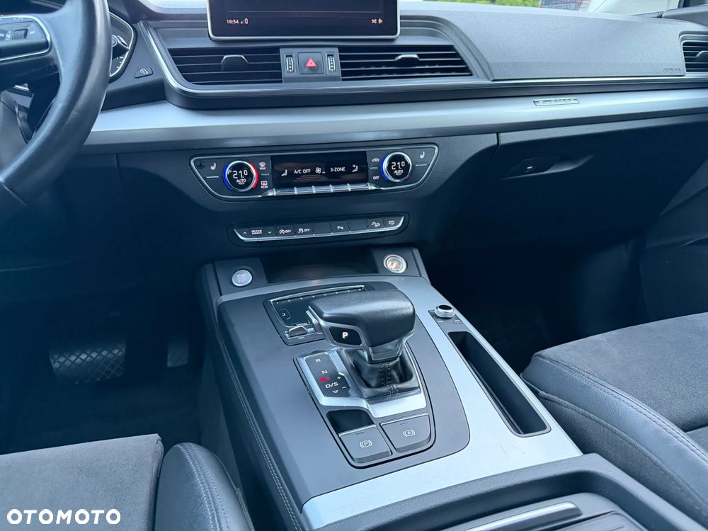 Audi Q5 35 TDI Quattro Sport S tronic - 24