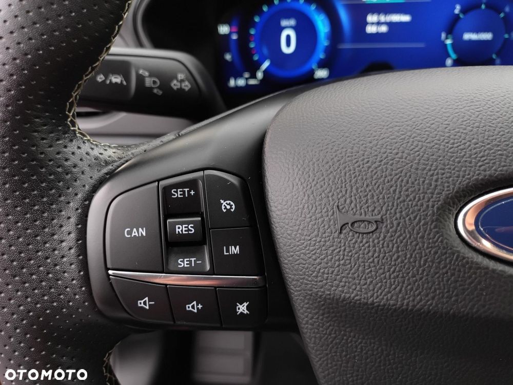 Ford Focus 2.0 EcoBlue ST - 13