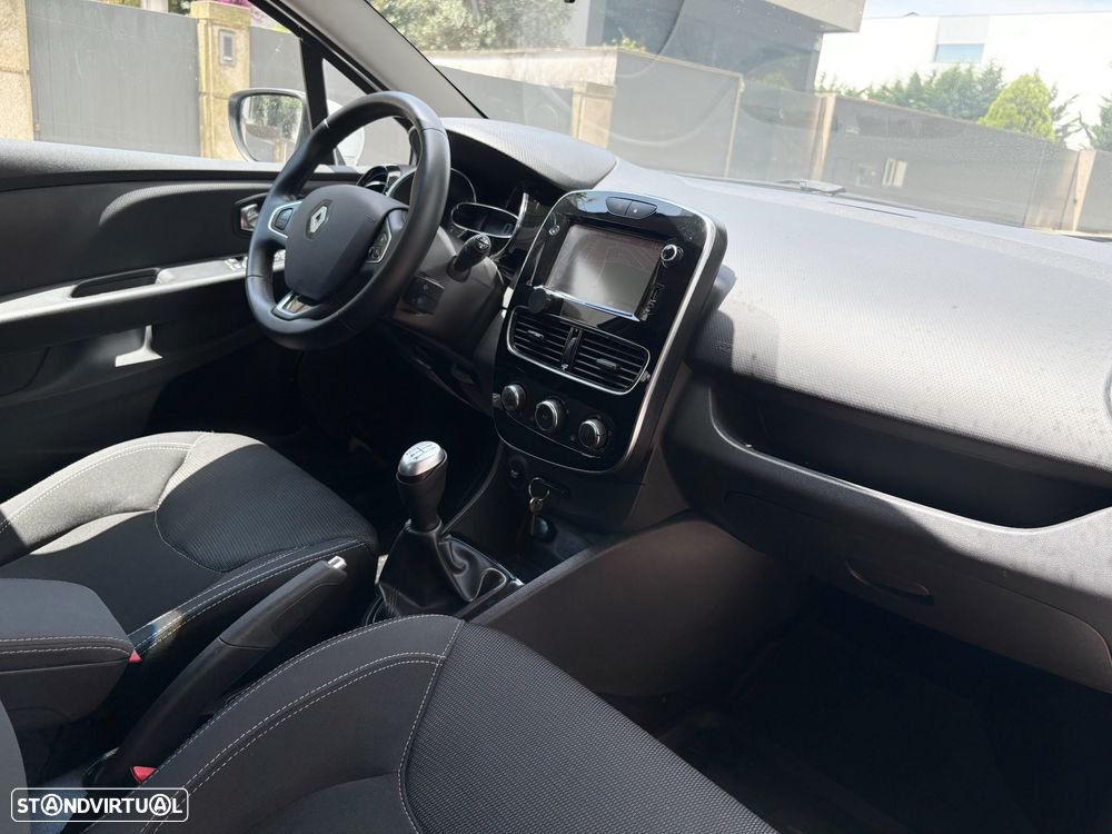 Renault Clio 0.9 TCe Limited - 15
