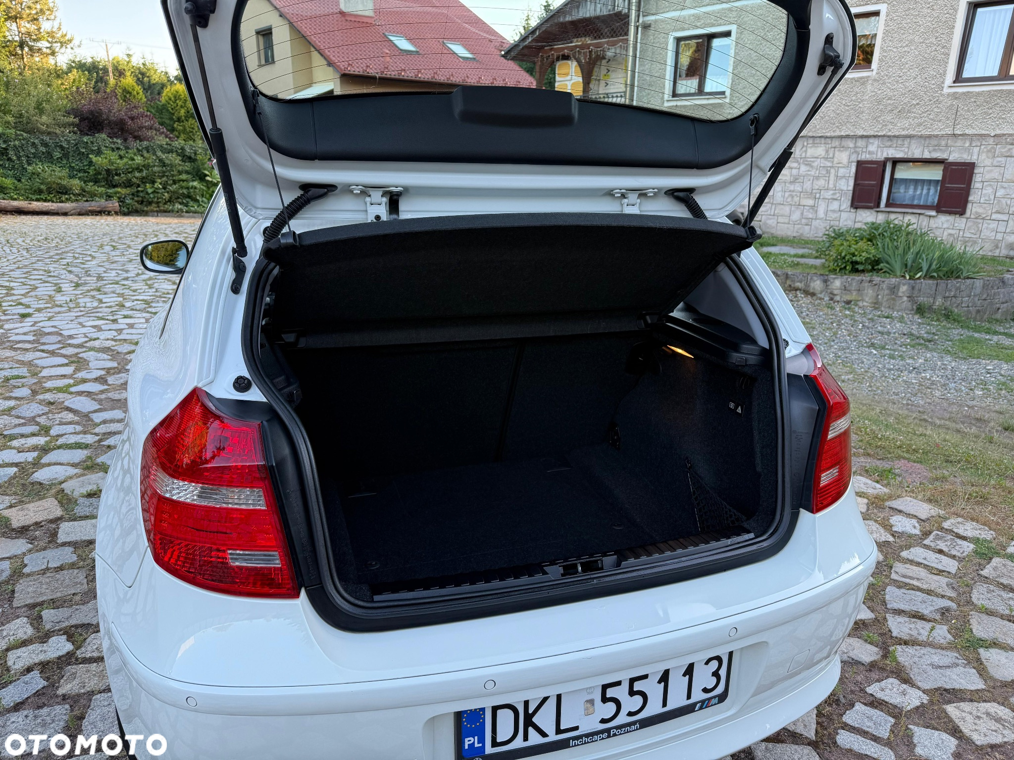 BMW Seria 1 116i - 12