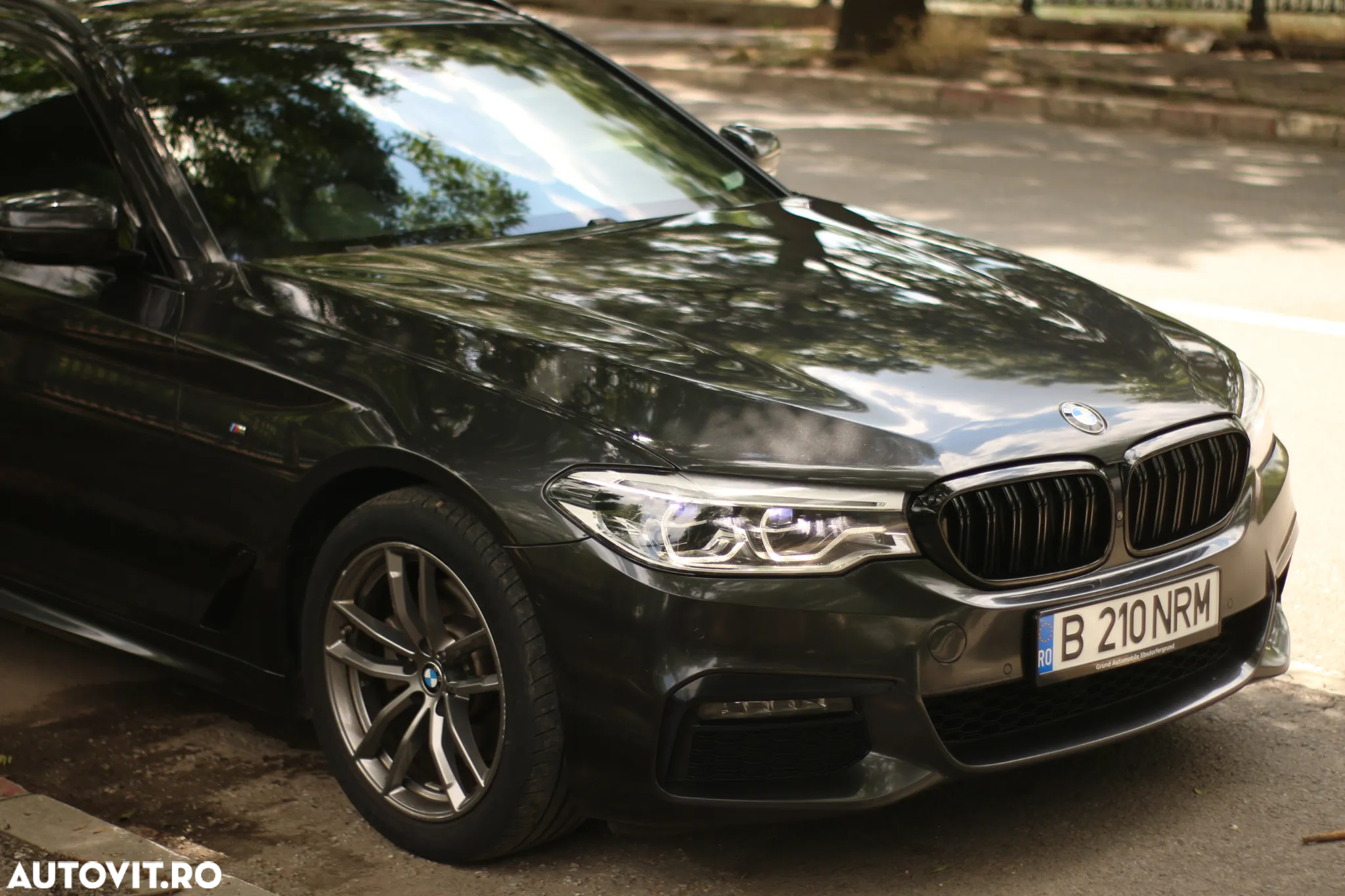 BMW Seria 5 520d xDrive AT - 10