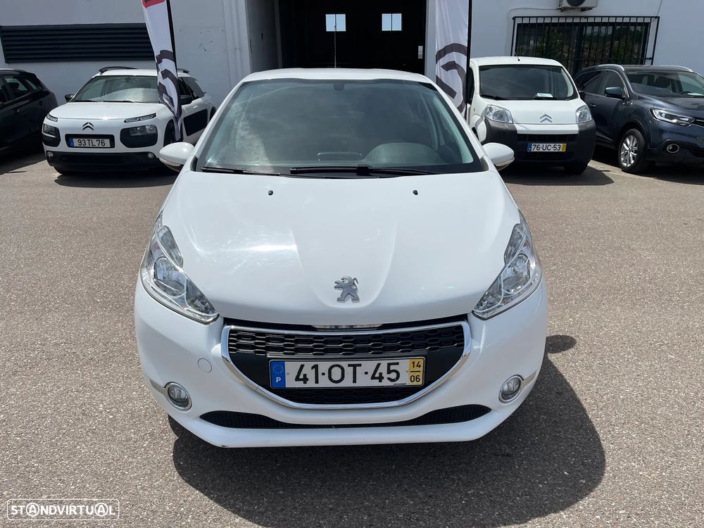 Peugeot 208 1.4 HDi Allure - 8