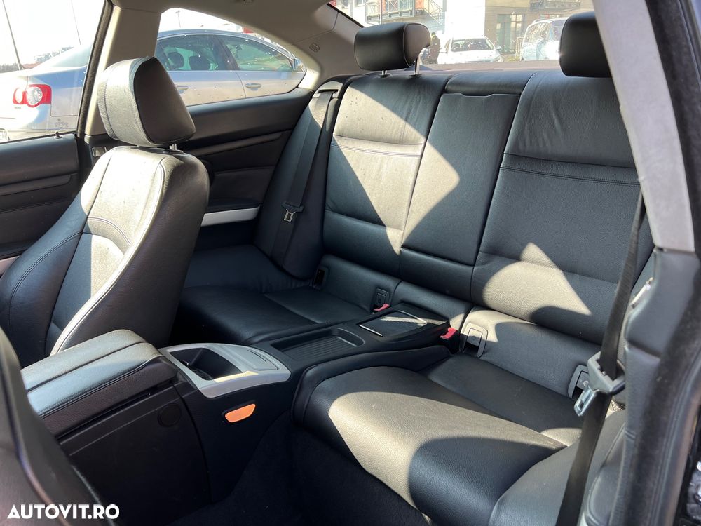 BMW Seria 3 330Ci - 9