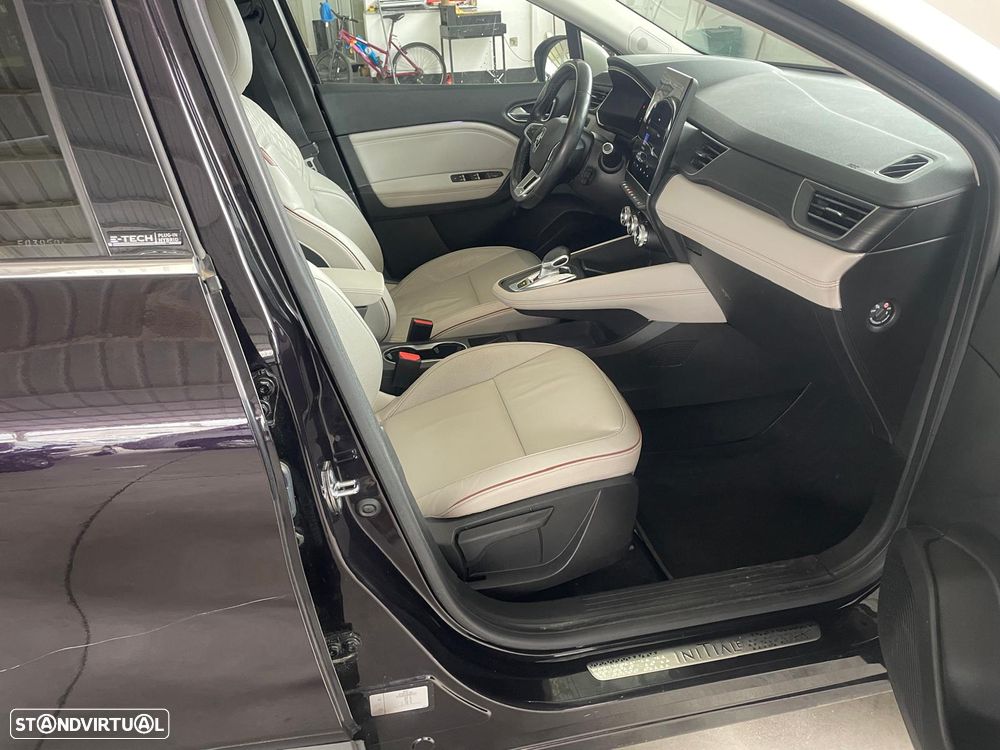 Renault Captur 1.6 E-Tech Plug-In Initiale Paris - 29