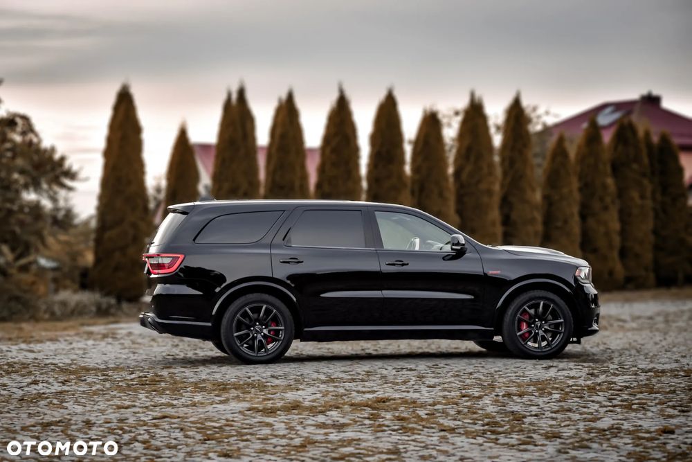 Dodge Durango 6.4 SRT - 8