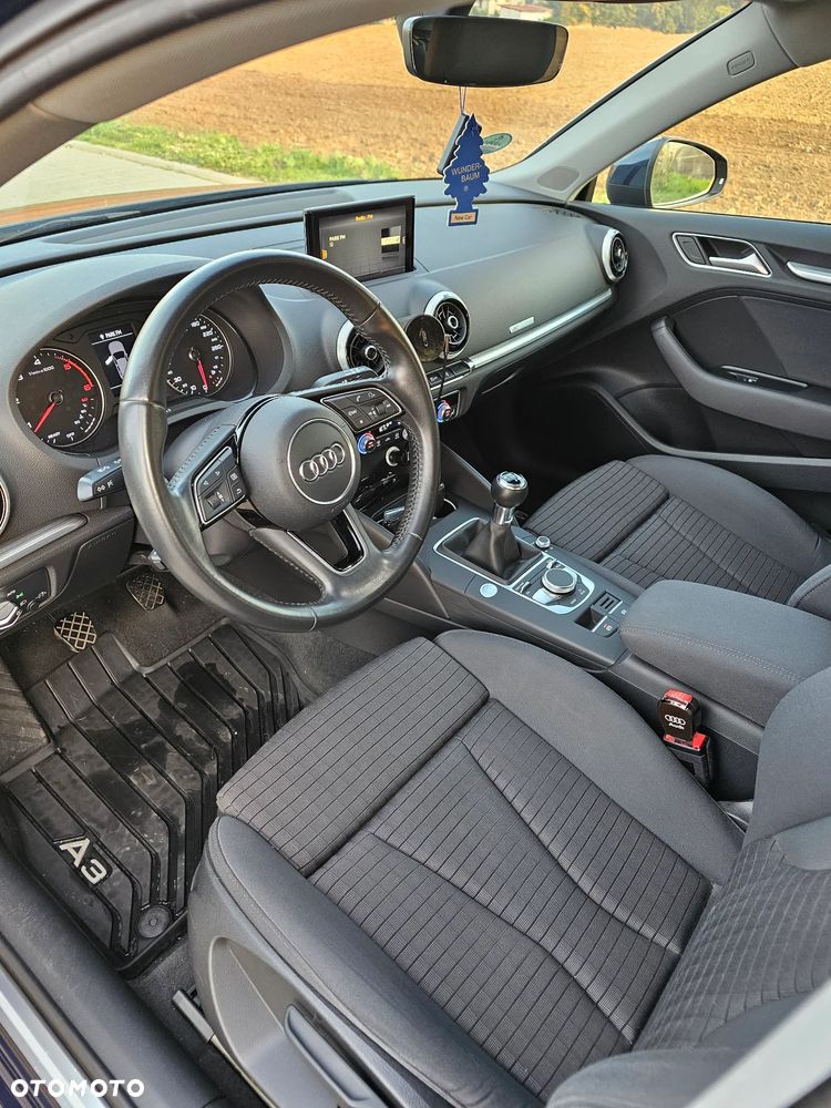 Audi A3 Sportback - 17