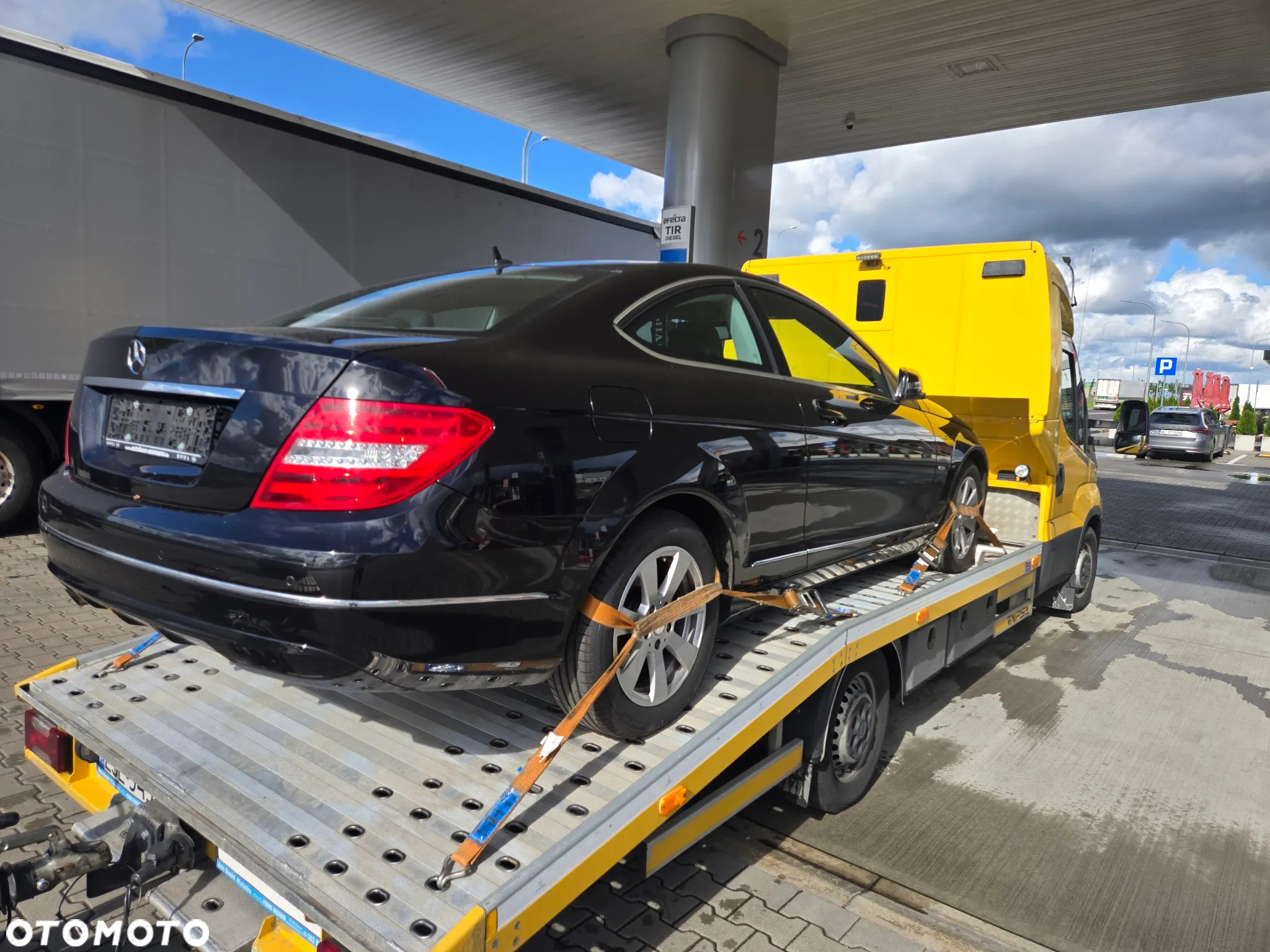 Mercedes-Benz Klasa C 180 Coupe BlueEFFICIENCY - 3