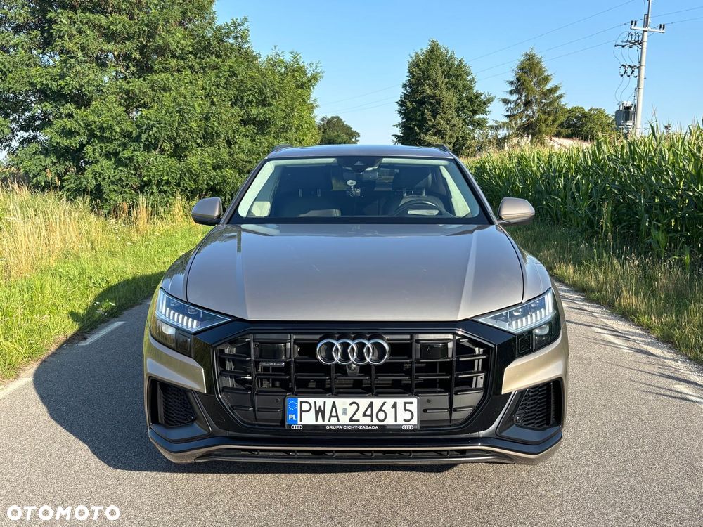 Audi Q8 55 TFSI mHEV Quattro Tiptronic - 2