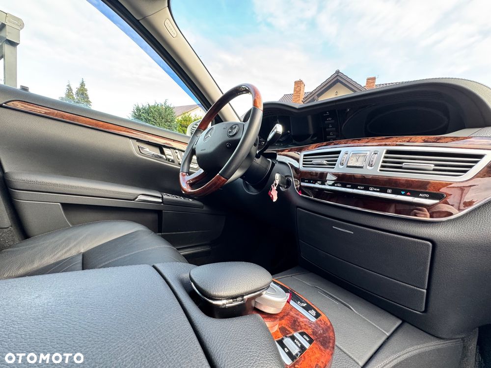 Mercedes-Benz Klasa S 350 7G-TRONIC - 24