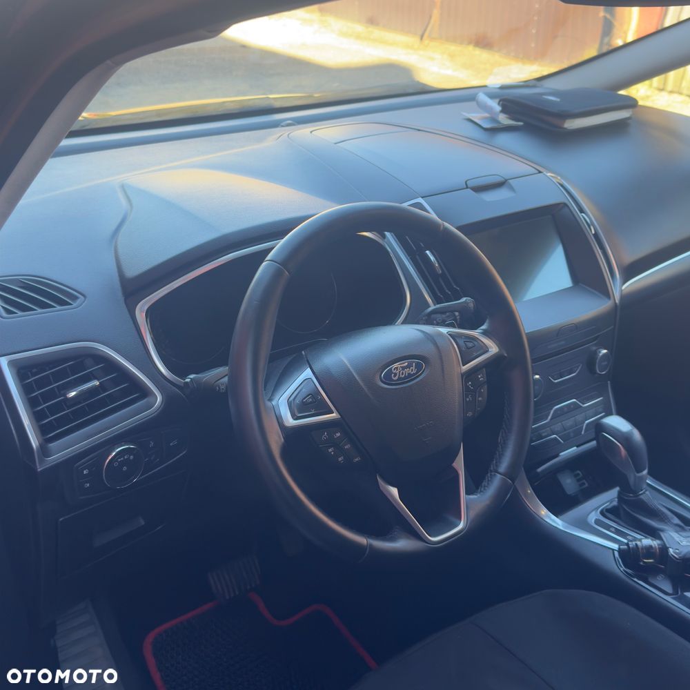 Ford S-Max 2.0 TDCi Titanium PowerShift - 1