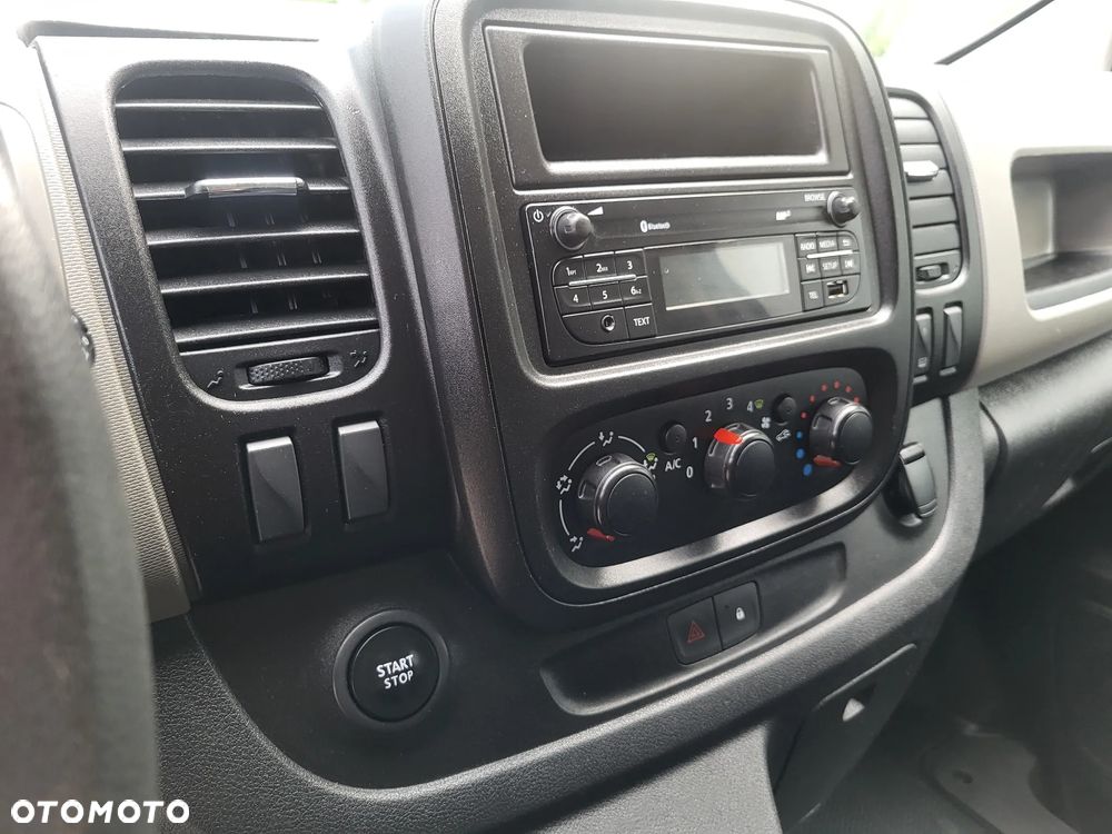 Renault Trafic - 11
