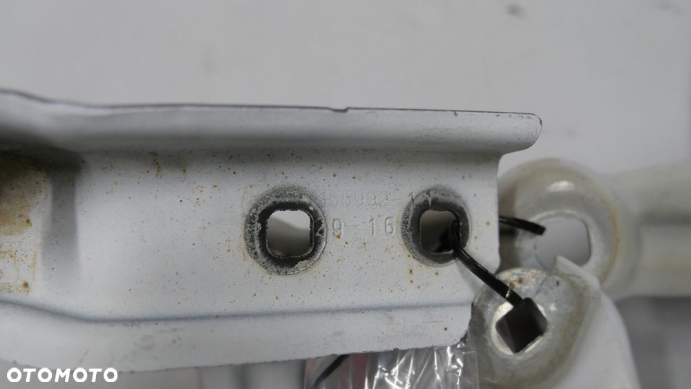 bmw x1 f48 mocowanie błotnika prawego 7427130 7355992 7427136 - 7